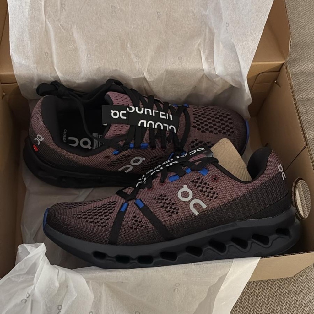 ON CLOUDS Women’s Running Shoes